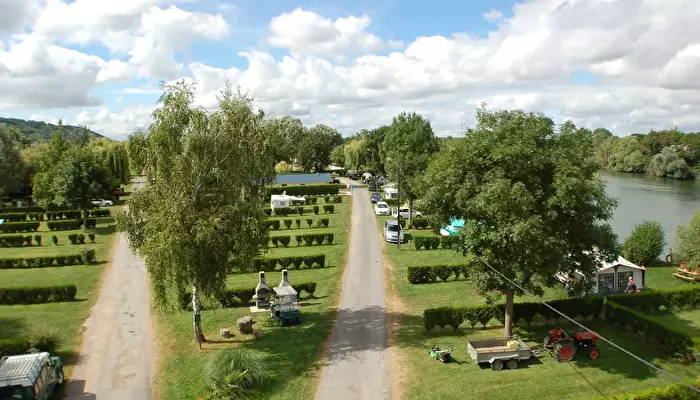 Camping L'ile Des Trois Rois.