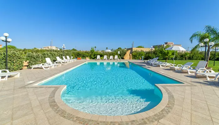 Camping Lilybeo Village.