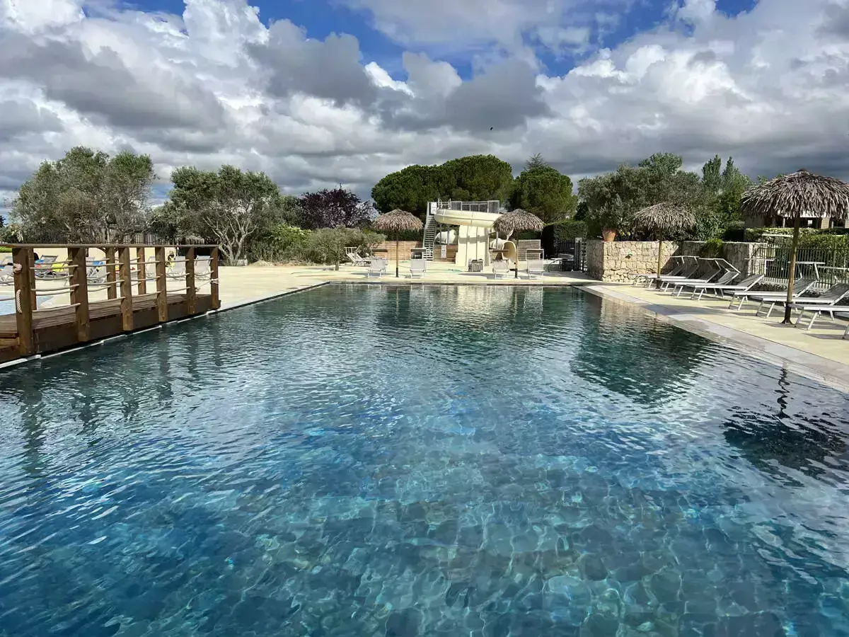 Piscina Camping L’International d’Aups - Campasun