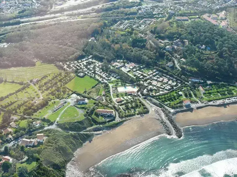Locatie overzicht Camping L'International Erromardie - Chadotel