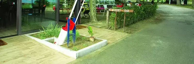 Entrance Camping Listro