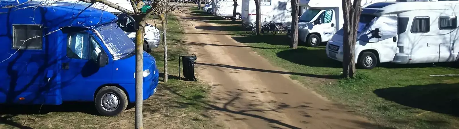 Piazzola camper Camping Lloret Blau