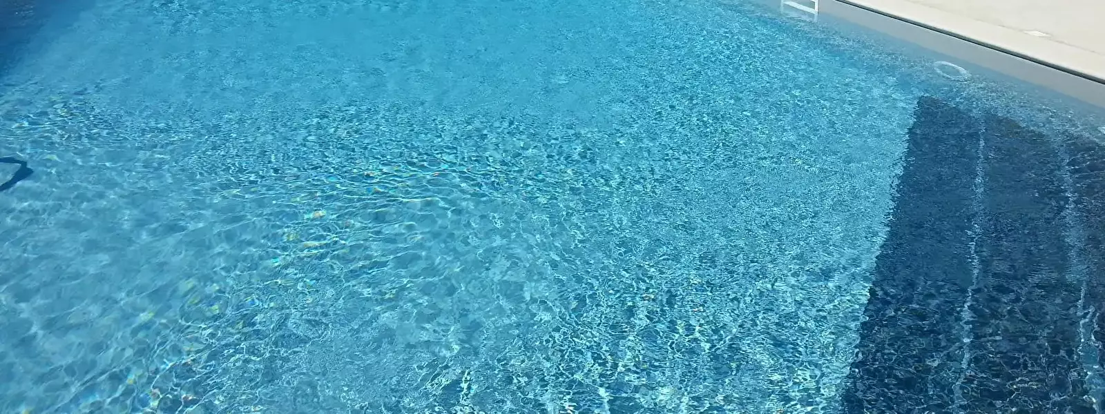 Piscina Camping Loire Et Châteaux