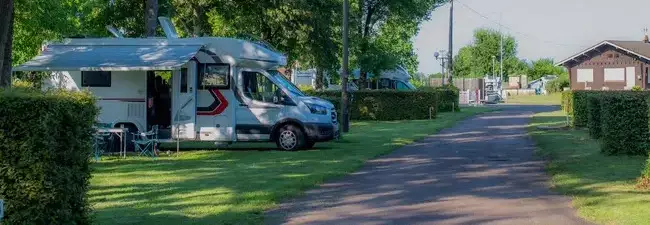 Campervan pitch Camping Longue Rive - Onlycamp