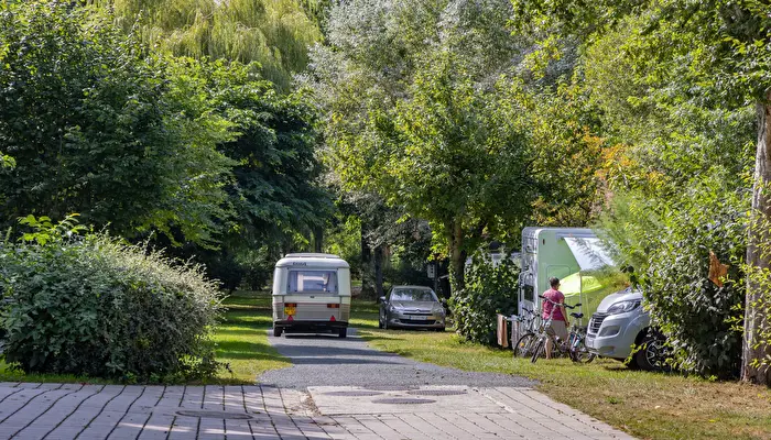 Camping L'Orée des Boires - Onlycamp.