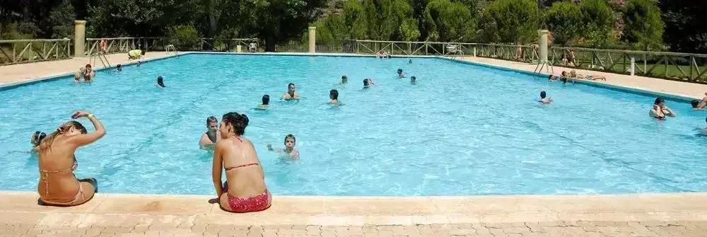 Plavecký bazén Camping Los Batanes