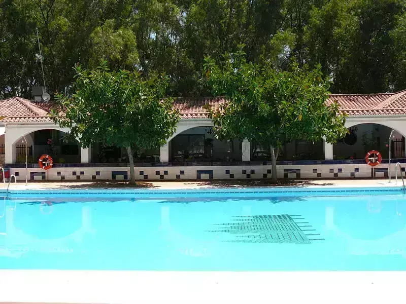 Zwembad Camping Los Eucaliptos