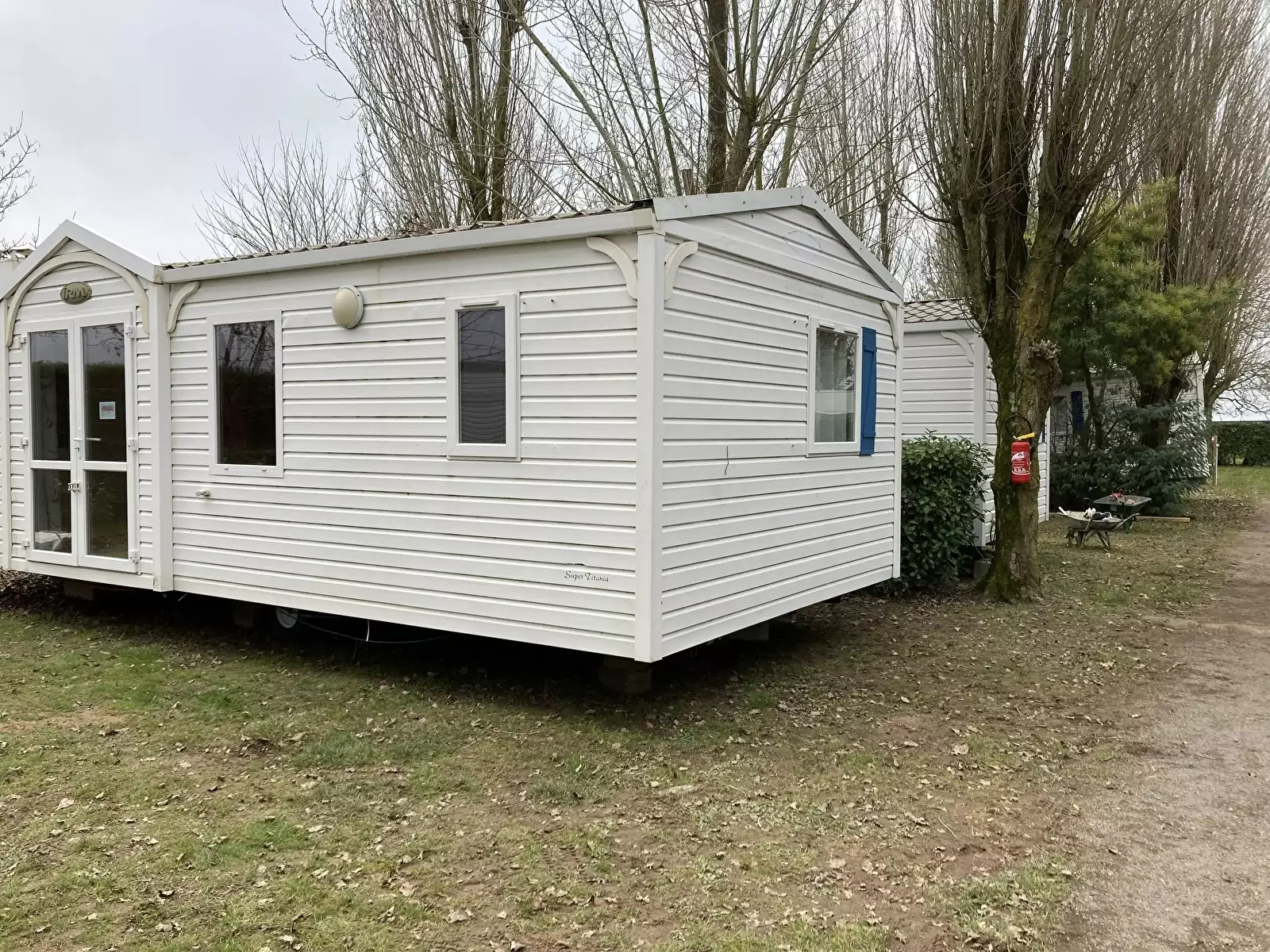 Chalet-Bungalow Camping L'r Pur