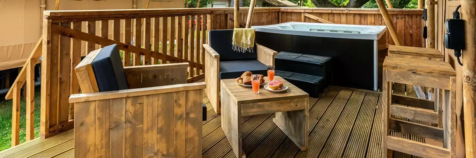 Glamping Camping maeva Escapades Millau Plage