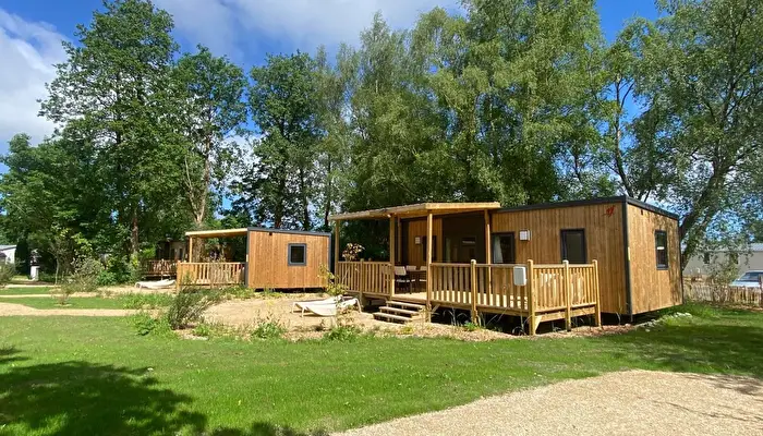 Camping maeva Respire Le Domaine de Mesqueau.