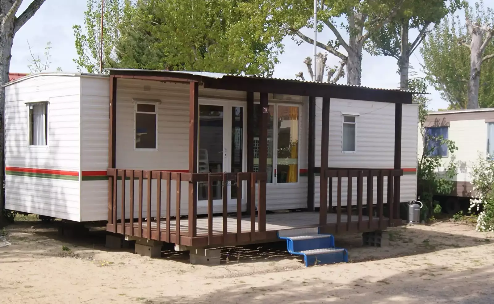 Chalet-Bungalow-Huisje Camping Marais Neuf