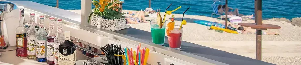 Cafe-Bar-Restaurant Camping Marina