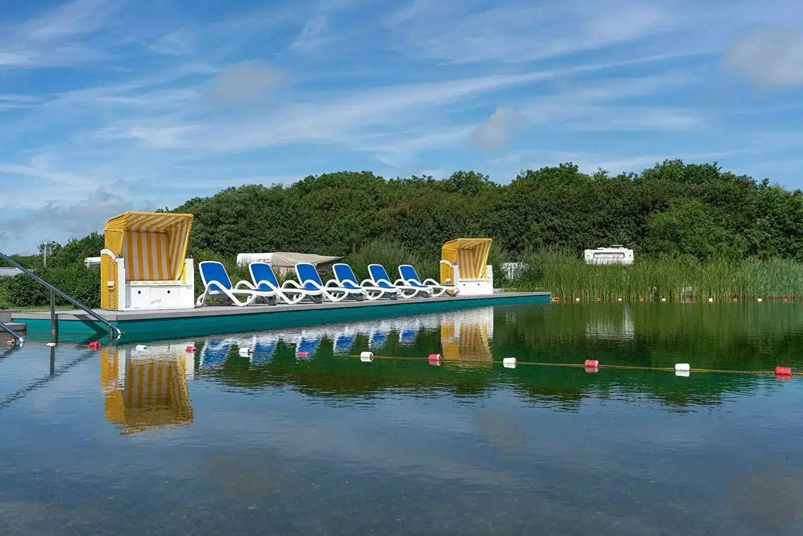 Plavecký bazén Camping Meergrün - Westküsten Lodge