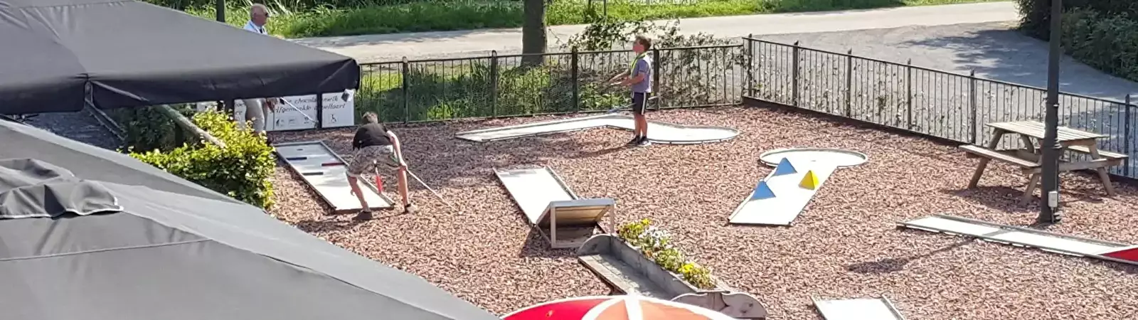 Camping Midden Op 't Landt