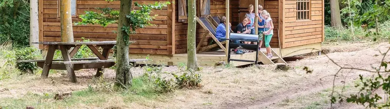 Cottage-Holiday Home Camping Midgham Farm - FeatherDown
