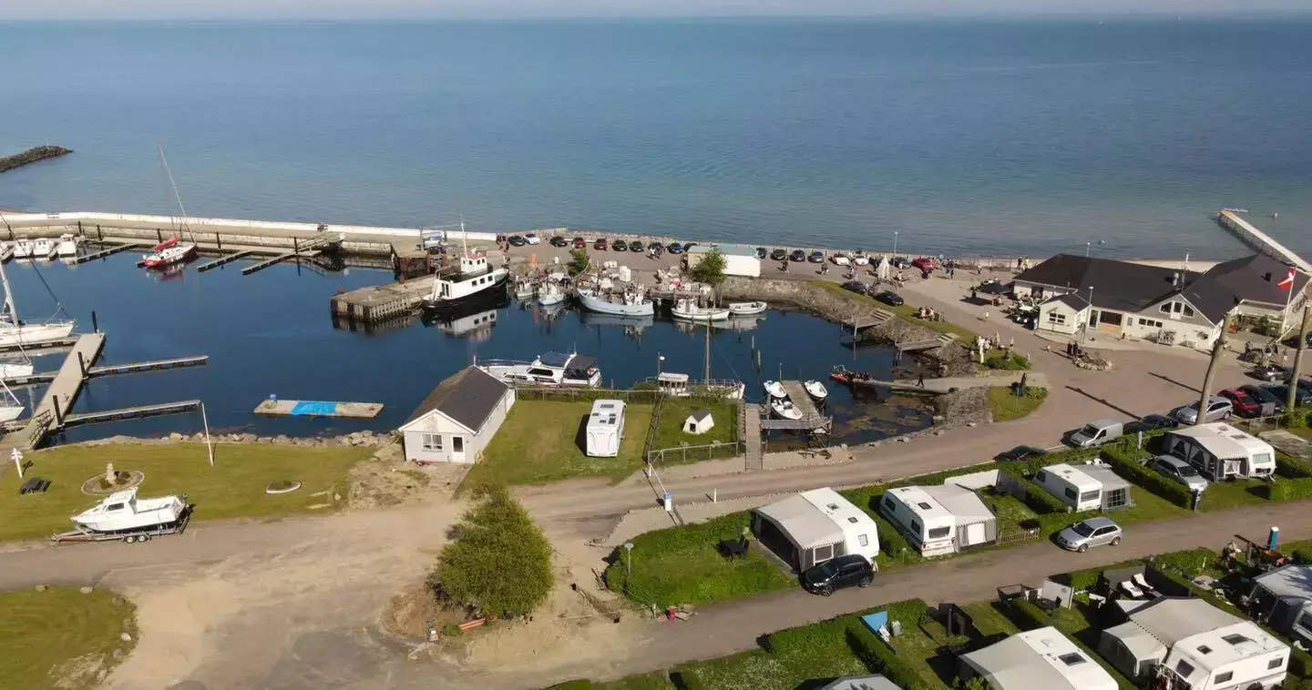 Overview Camping Mommark Marina