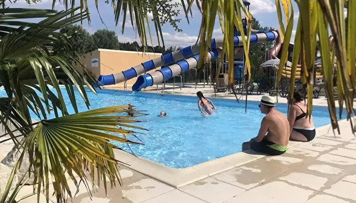 Camping Monaco Parc.