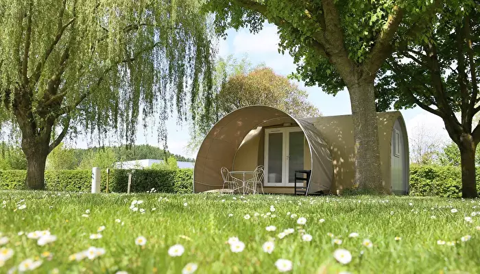 Camping Municipal Les Rives du Douet.