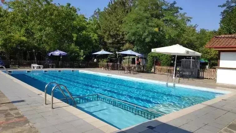 Plavecký bazén Camping Mytikas
