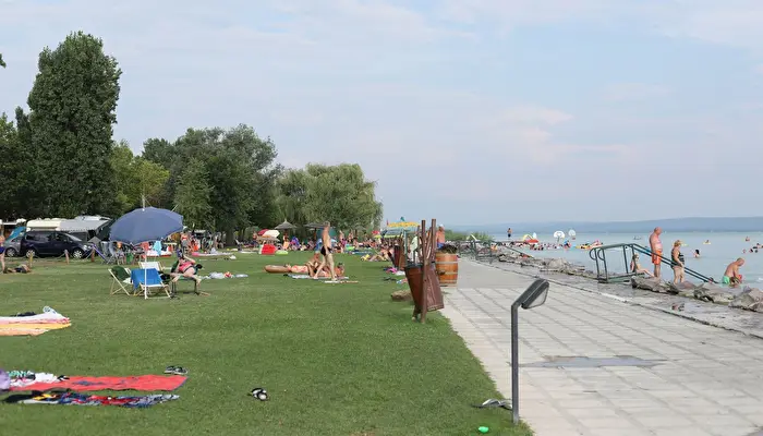 Camping Napfény - Balatontourist.