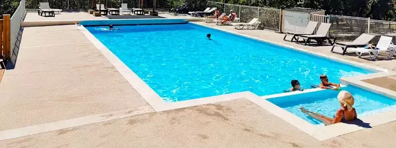 Piscina Camping Nature L'Ombrage