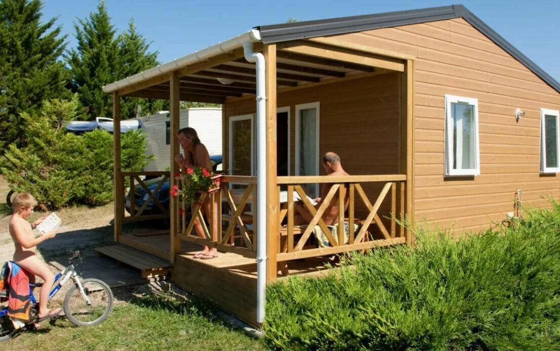 Camping Naturiste Deveze in Gaudonville, Frankrijk (2024) Alle