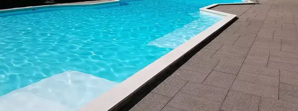 Plavecký bazén Camping Ninska Laguna