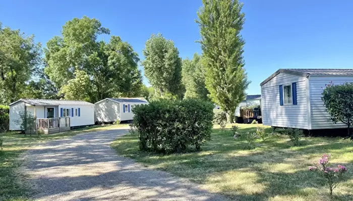 Camping O' Beau Laurier.