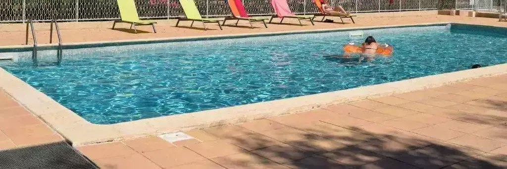 Piscina Camping Paradella