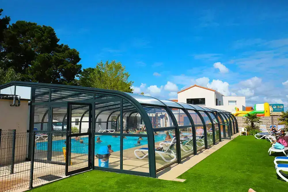 Zwembad Camping Paradis Domaine Oyat