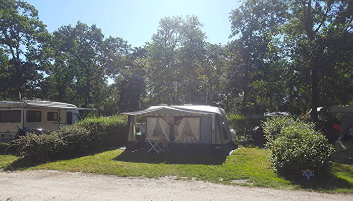 Camping Paradis La Cailletière