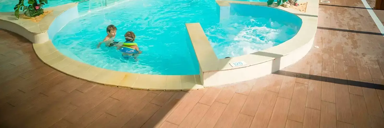 Piscina Camping Paradis La Pomme de Pin
