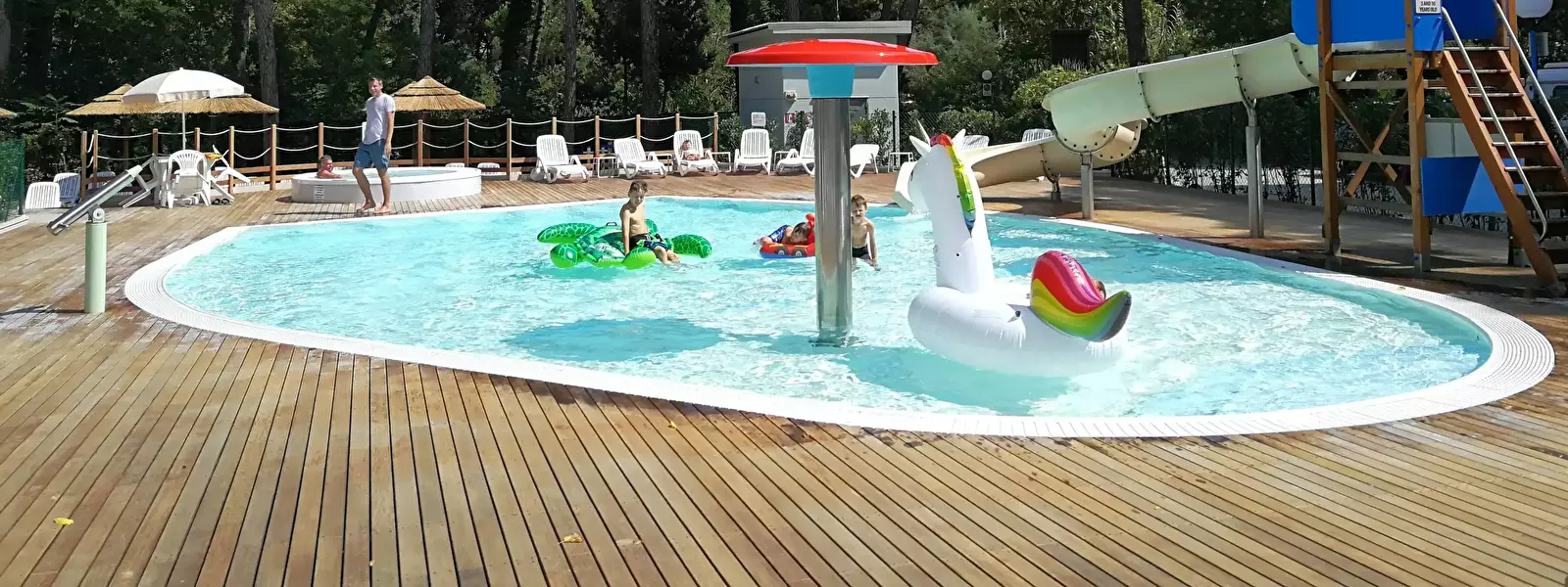 Piscina Camping Piomboni