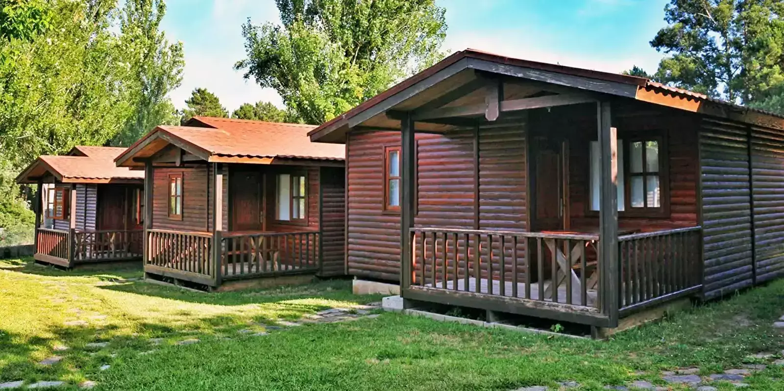 Chalet-Bungalow-Huisje Camping Preguntoiro