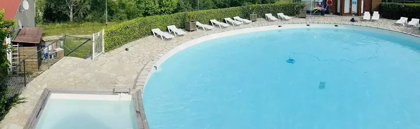 Piscina Camping Quercy Vacances