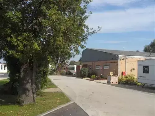 Generale Camping Ranch Caravan Park
