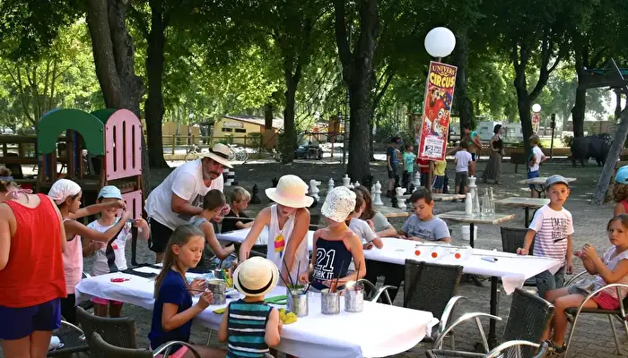 Camping Ranch Des Volcans.