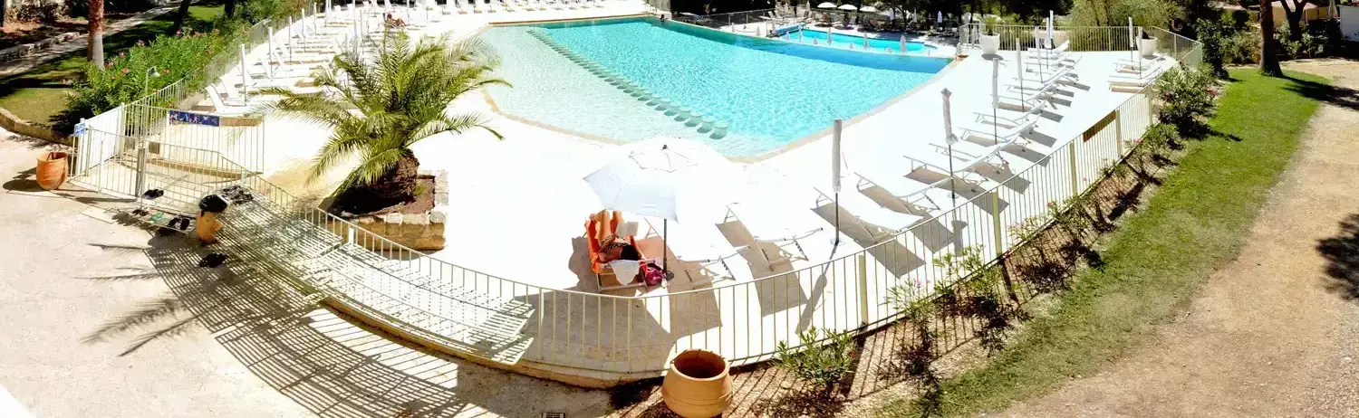 Piscina Camping Résidentiel La Pinède