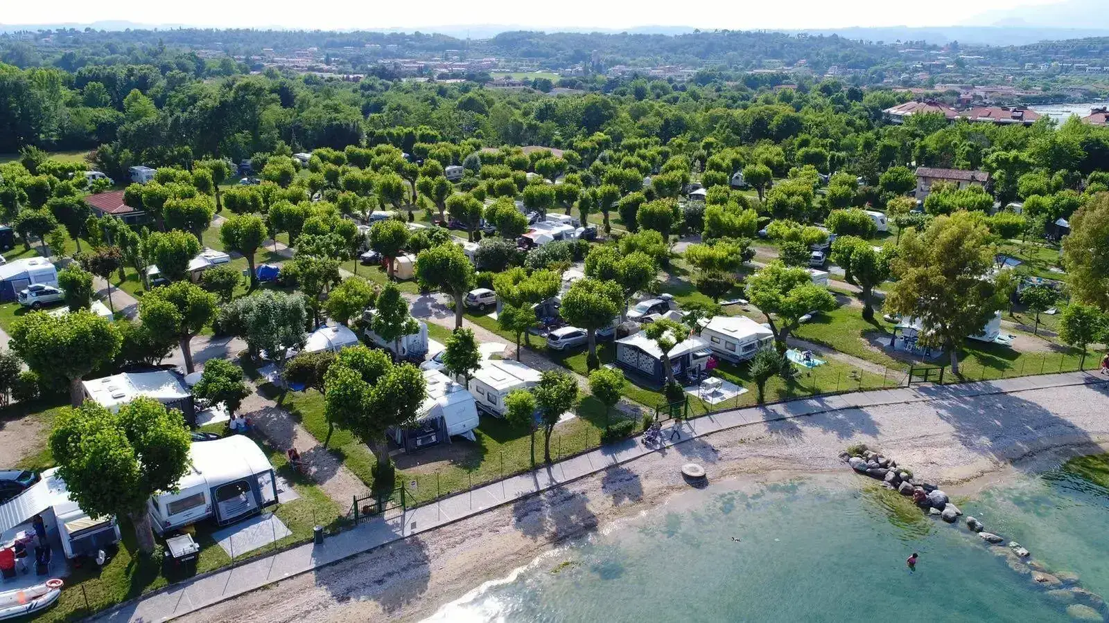 Camping Rio Ferienglck in Manerba del Garda, Italien (2026) | Buchen Sie  Ihren Campingplatz auf JetCamp.com