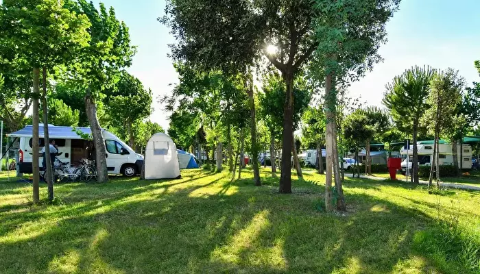 Camping Riva Nuova.