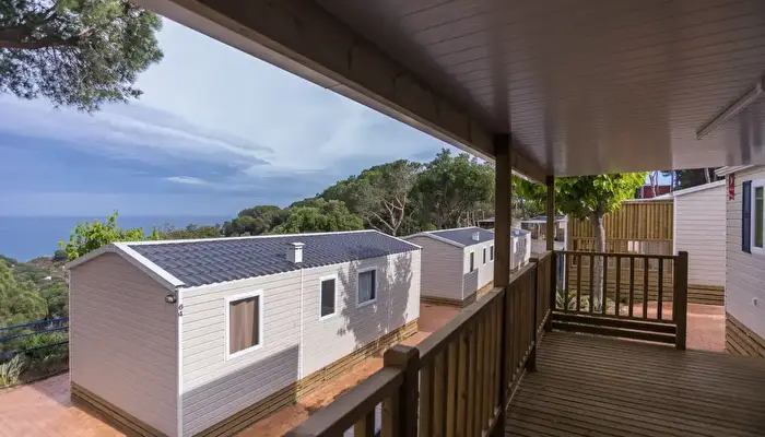 Camping Roca Grossa & Bungalow.