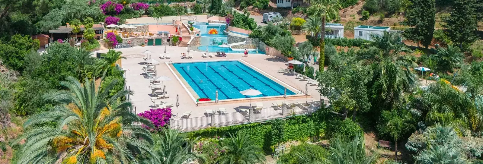 Piscina Camping Rosselba Le Palme