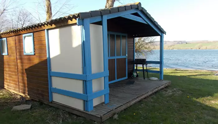 Camping Saint Etienne.