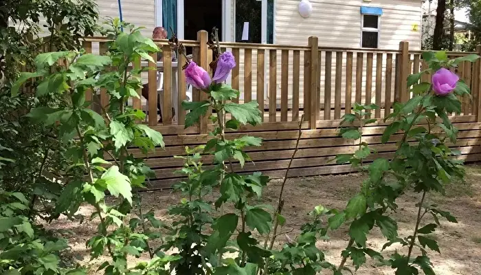 Camping Saint-pierre De Rousieux.