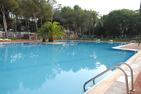 Camping Santa Elena In Lloret De Mar Spanien Jetcamp Com