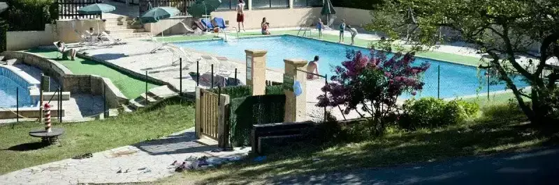 Zwembad Camping Sarlat - Huttopia