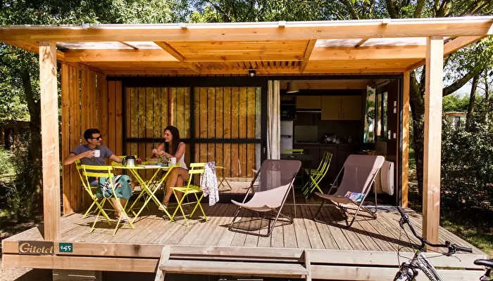 Camping Saumur - Huttopia.