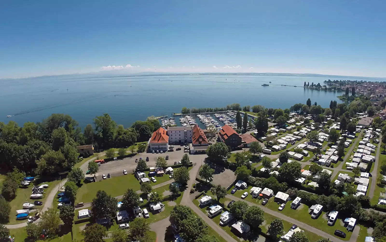 Pohled Camping Schloss Helmsdorf