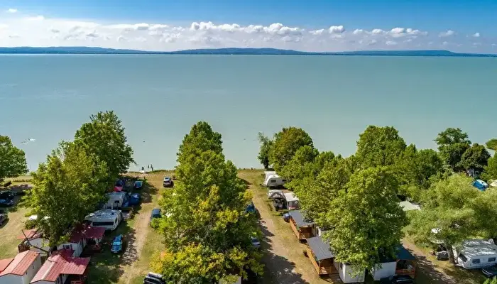 Camping Strand-Holiday - Balatontourist.