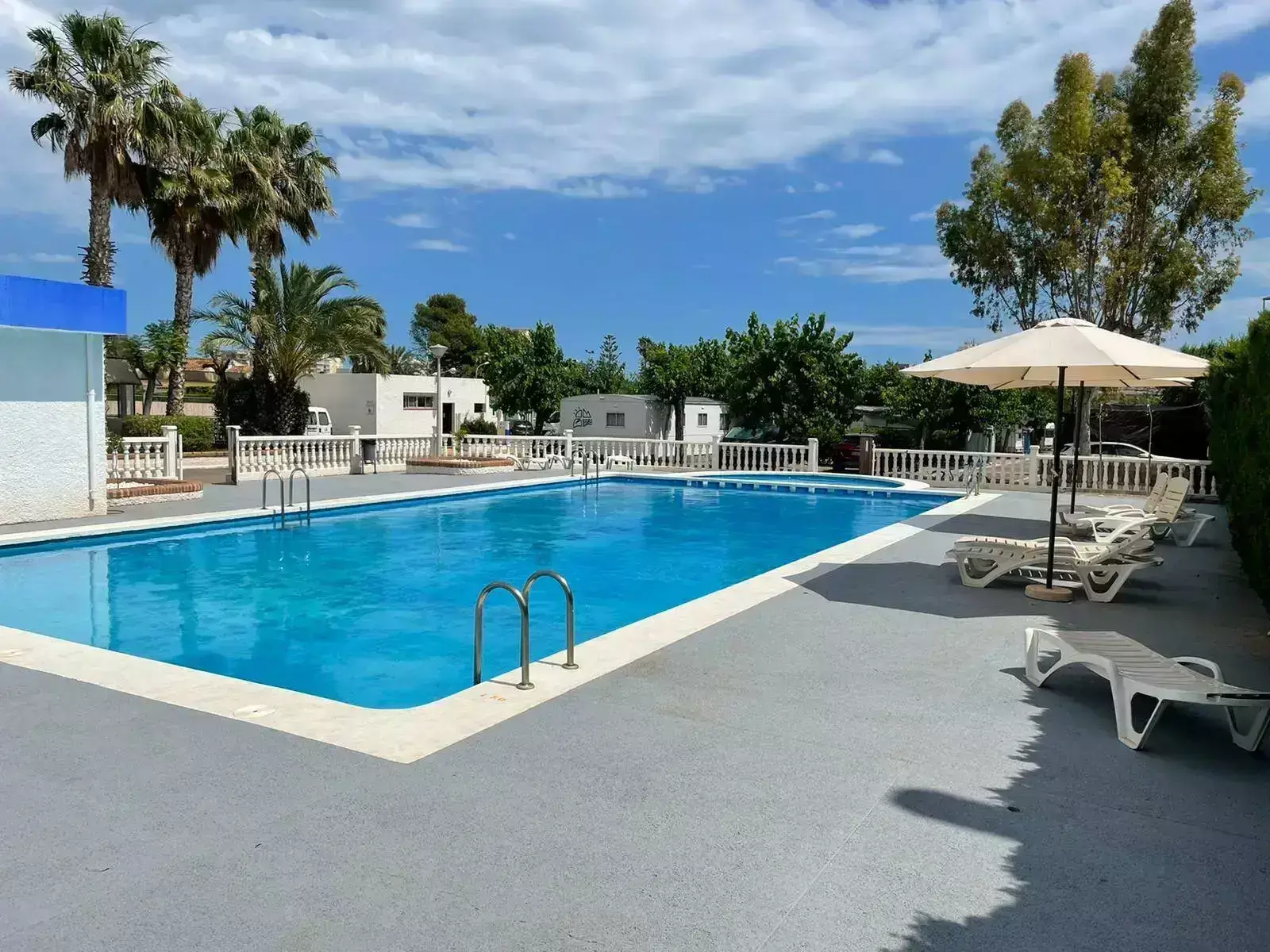 Zwembad Camping Tauro